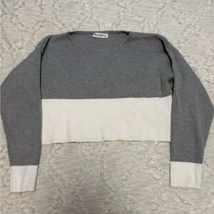 Rivir Women’s Grey and White Sweater